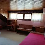 Villa Iris